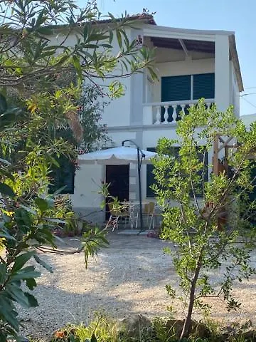 Isola D'Elba Casa Vacanze - Villa Portello - Magnetite - La Casina Rio Marina